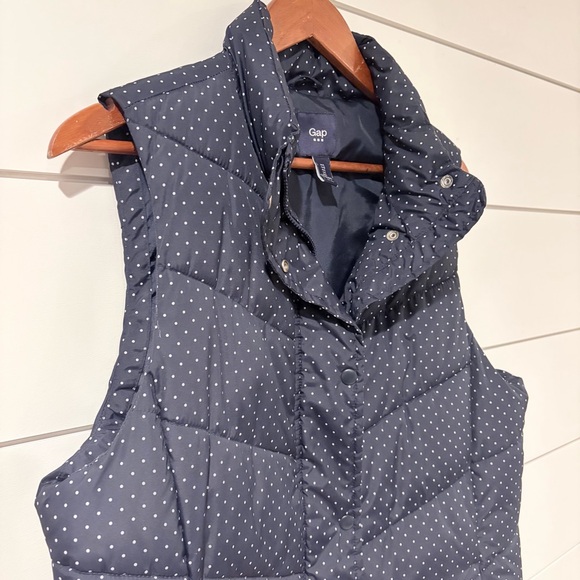 GAP Navy Polka Dot Puffer Vest Quilted Preppy Coastal Chic Size L - Picture 4 of 10